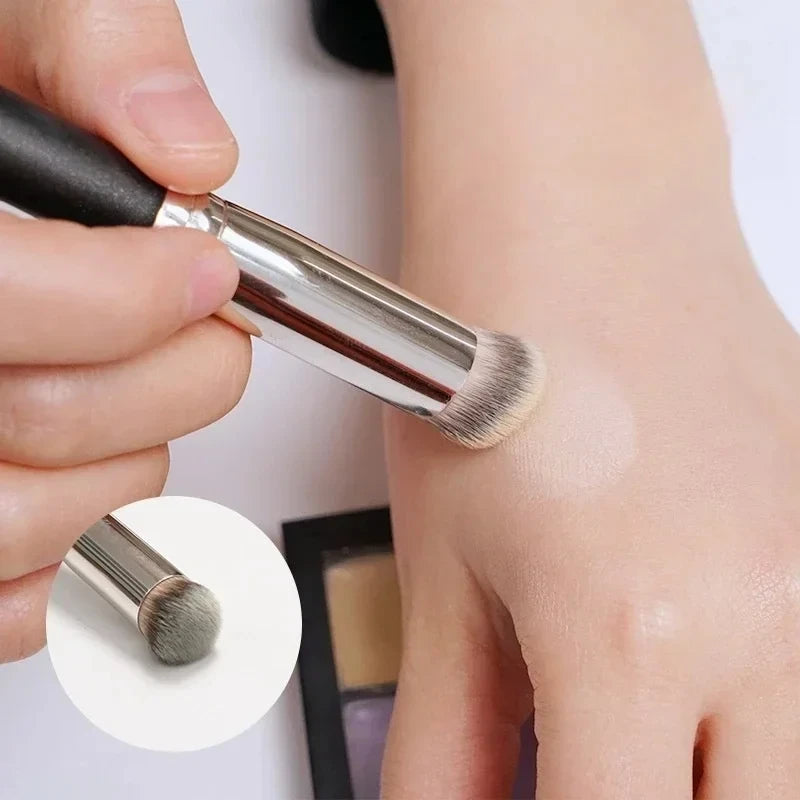 Foundation & Concealer Makeup Brush | Blending & Contour Makeup Blending Brush QXL 270