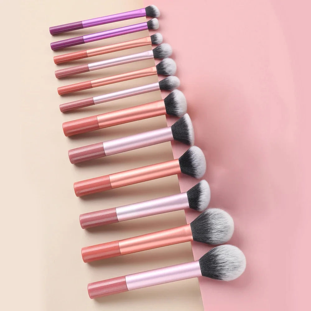 12-Piece Makeup Brush Set | Foundation, Blush & Eyeshadow Makeup Brush Set QXL