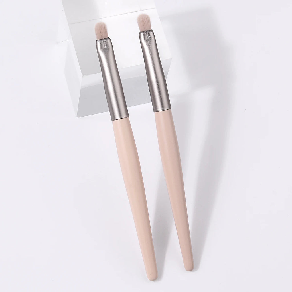 KOSSHOW 2-Pack Mini Concealer Brush Set | Wooden Handle Concealer Brush Set QXL