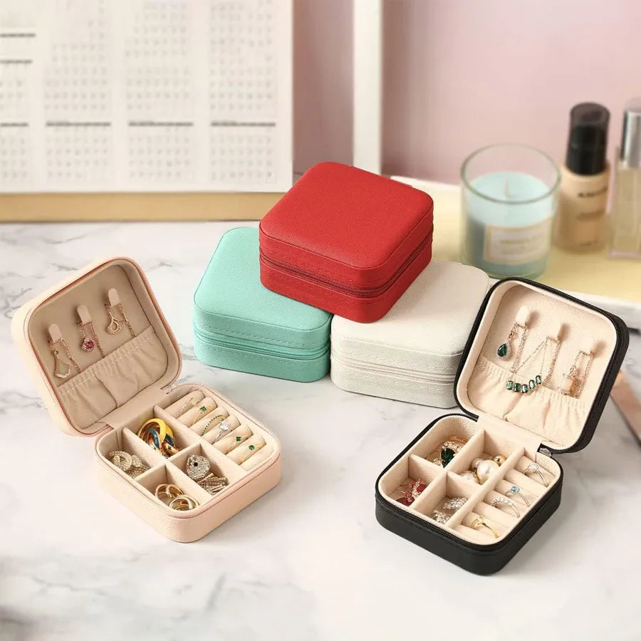 Portable Mini Travel Jewelry Box for Rings, Earrings & Necklaces Travel Jewelry Box QXL