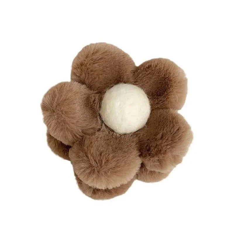 Plush Floral Shark Hair Claw Clip | Cute 9cm Versatile Hair Claw Clip QXL