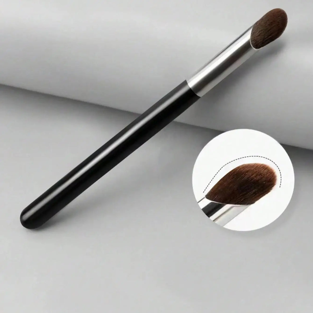 Black Round Head Concealer Brush – 1/2/3 Pack | Liplns Concealer Makeup Brush QXL 1PC-Black