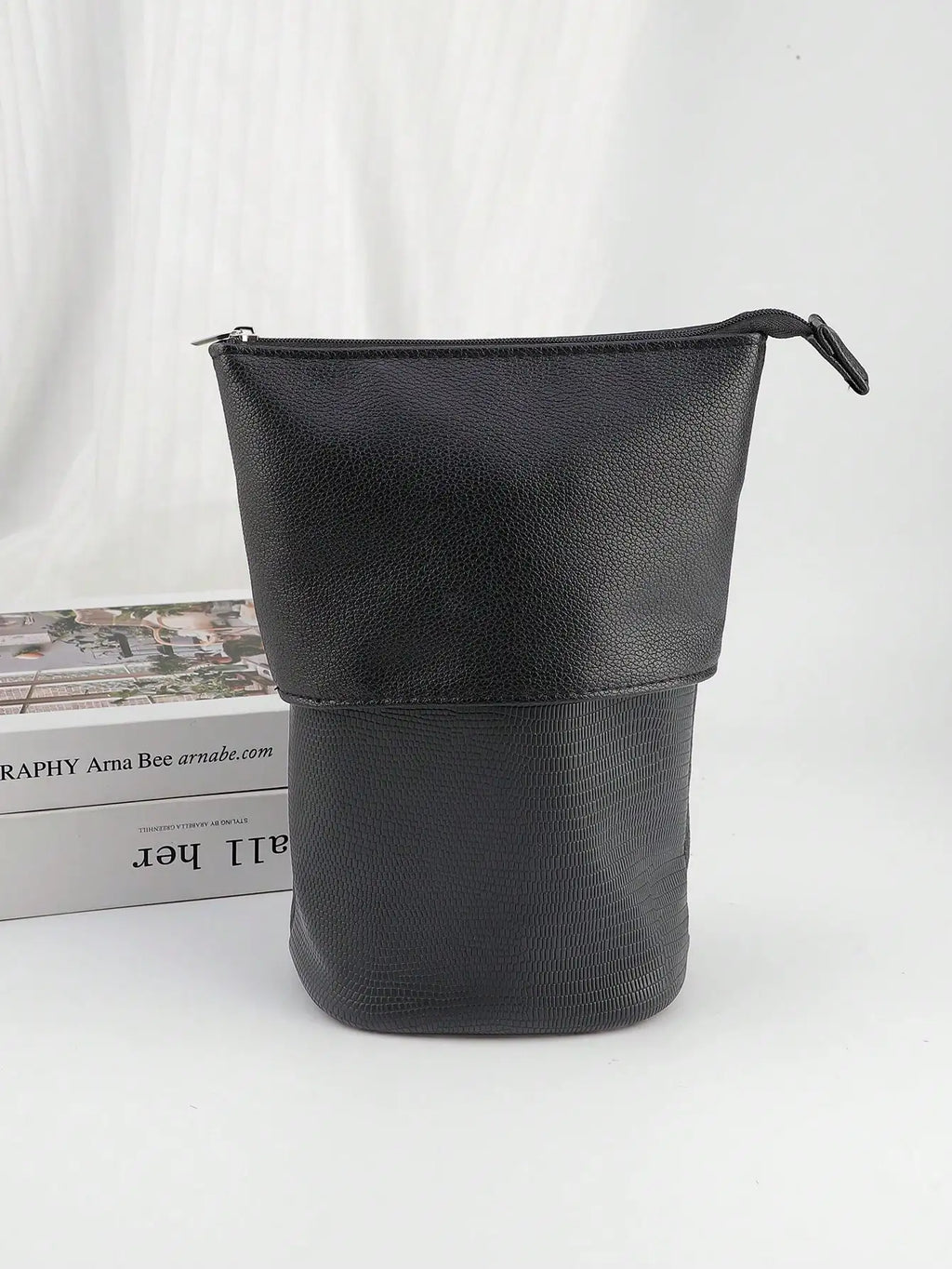 Foldable Standing Makeup Brush Bag – Holds 100 Brushes Makeup Brush Bag QXL 1pcs