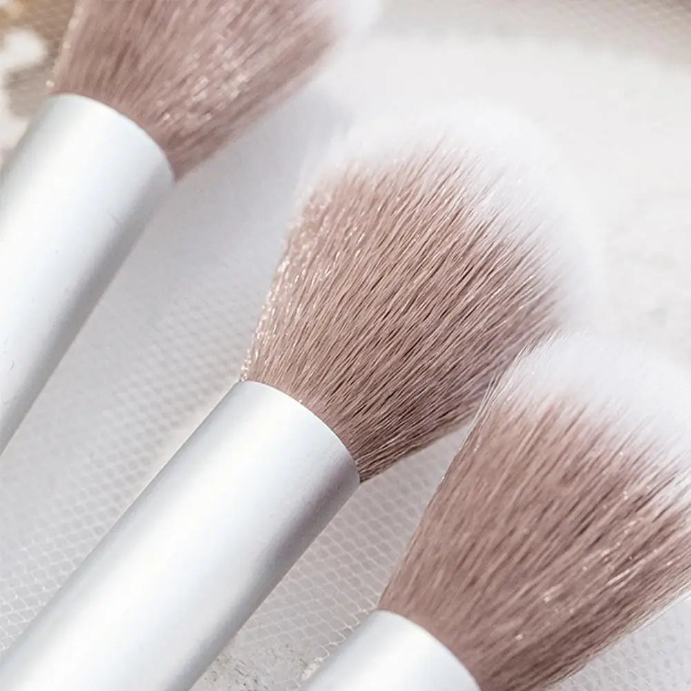 Blush & Loose Powder Makeup Brush – Soft Bristle Tool Powder Makeup Brush QXL