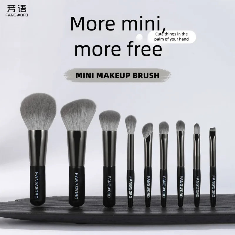 9-Piece Mini Travel Makeup Brush Set with Brush Bag Travel Makeup Brush Set QXL