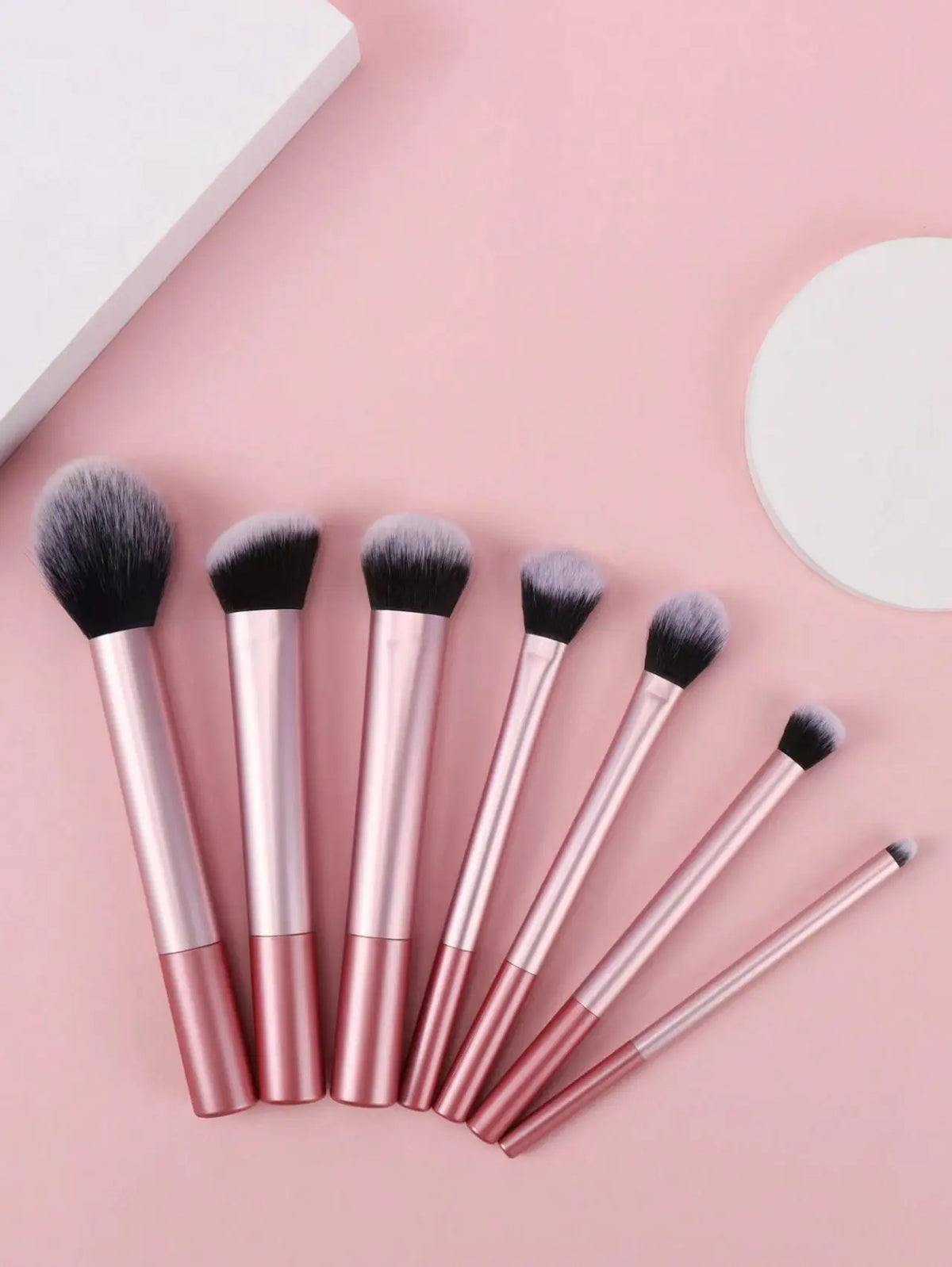 7-Piece Professional Makeup Brush Set | Travel Gift Set Makeup Brush Set QXL