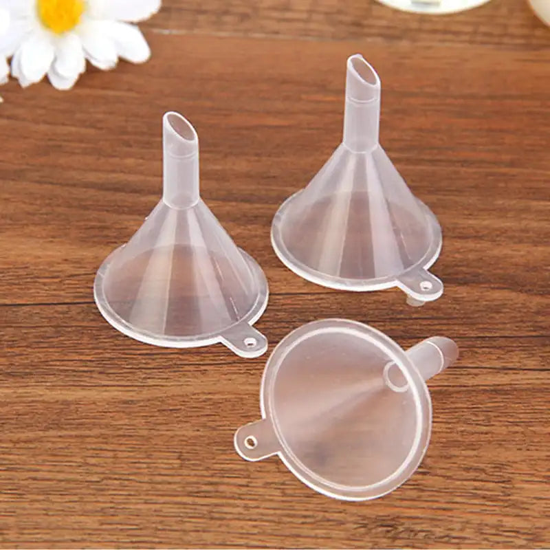 Mini Plastic Funnels for Travel Bottles – Perfume & Liquid Refill Travel Funnel Set QXL