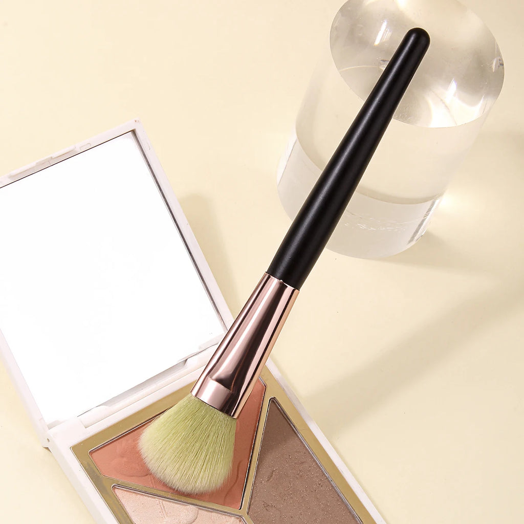 KOSSHOW Blush & Contour Brush | Soft Nylon, Wood Handle Blush Makeup Brush QXL