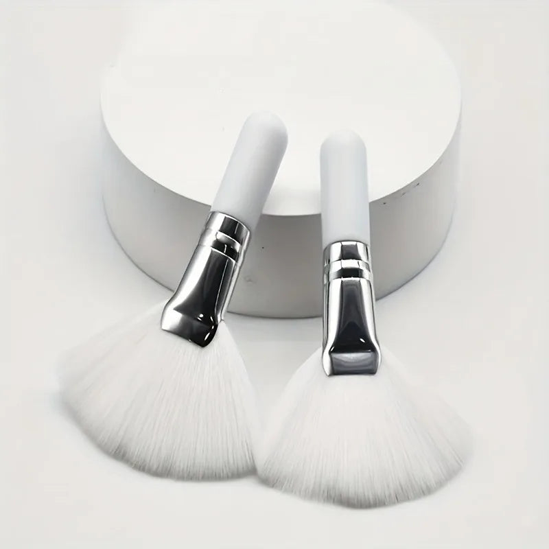 Scalloped Fluffy Nylon Face Brush – Soft, Portable & Gentle Fluffy Face Brush QXL