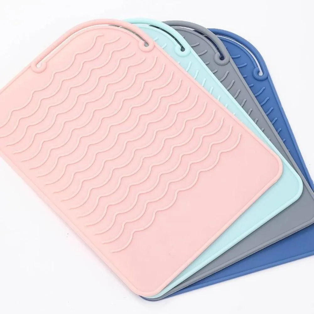 Silicone Heat Resistant Mat for Curling & Flat Irons | Non-Slip Heat Resistant Mat QXL