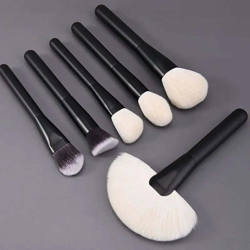18-Piece Makeup Brush Set – Face & Eye Brushes for Beginners Makeup Brush Set QXL