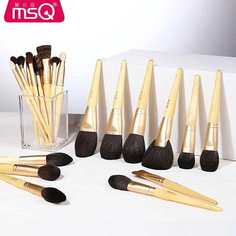 MSQ Goat Hair Makeup Brush | Powder, Foundation & Highlighter Makeup Brush QXL