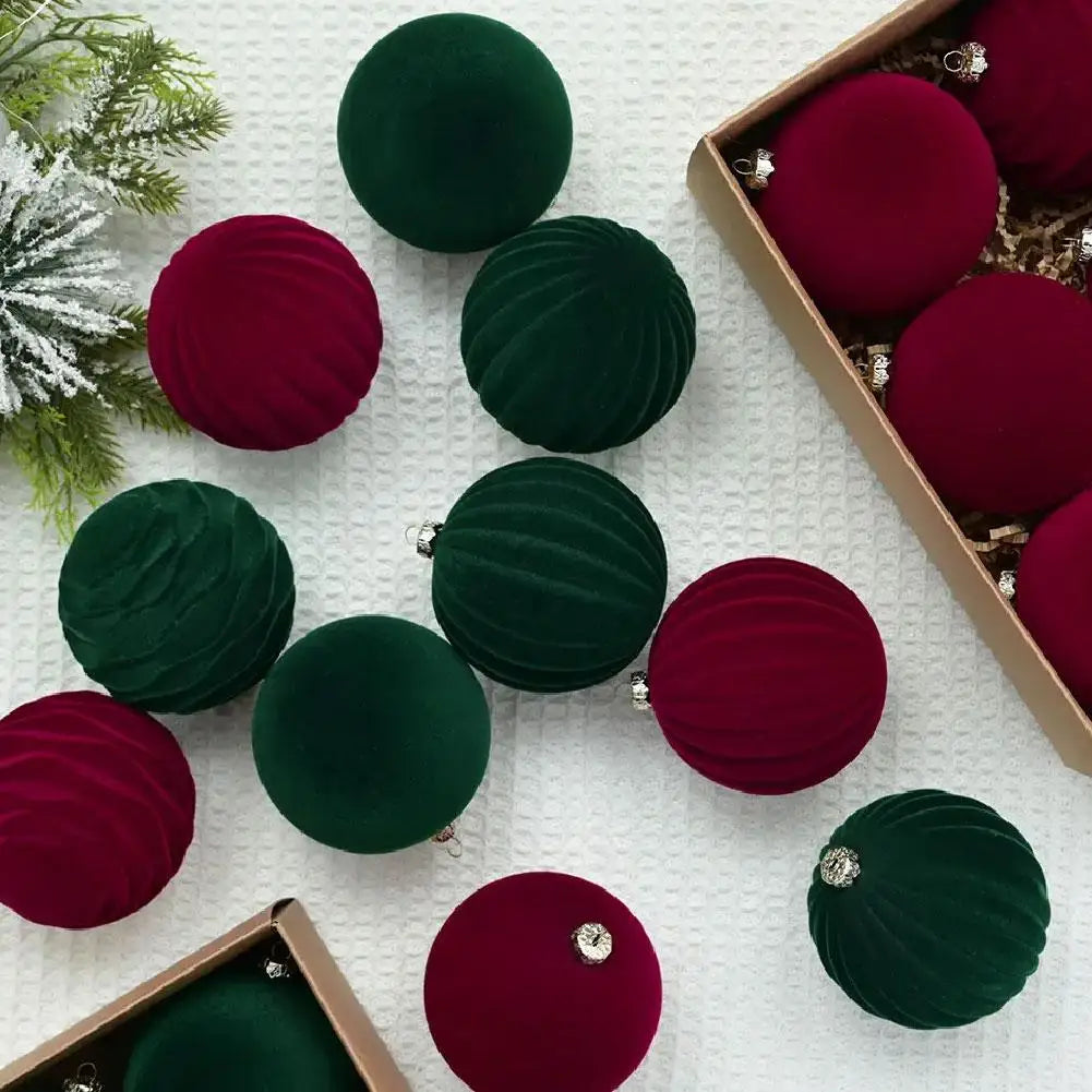 12-Pack Flocked Velvet Christmas Ball Ornaments 6cm Red & Green Christmas Tree Ornaments QXL