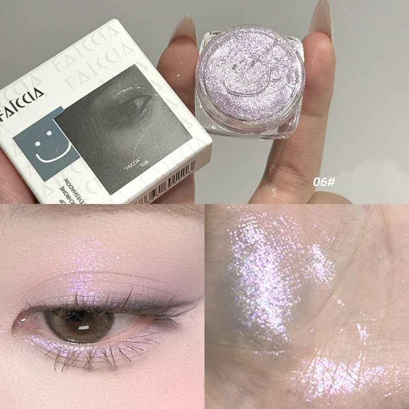 Single Eyeshadow – Glitter, Matte & Pearlescent Finishes Single Eyeshadow QXL