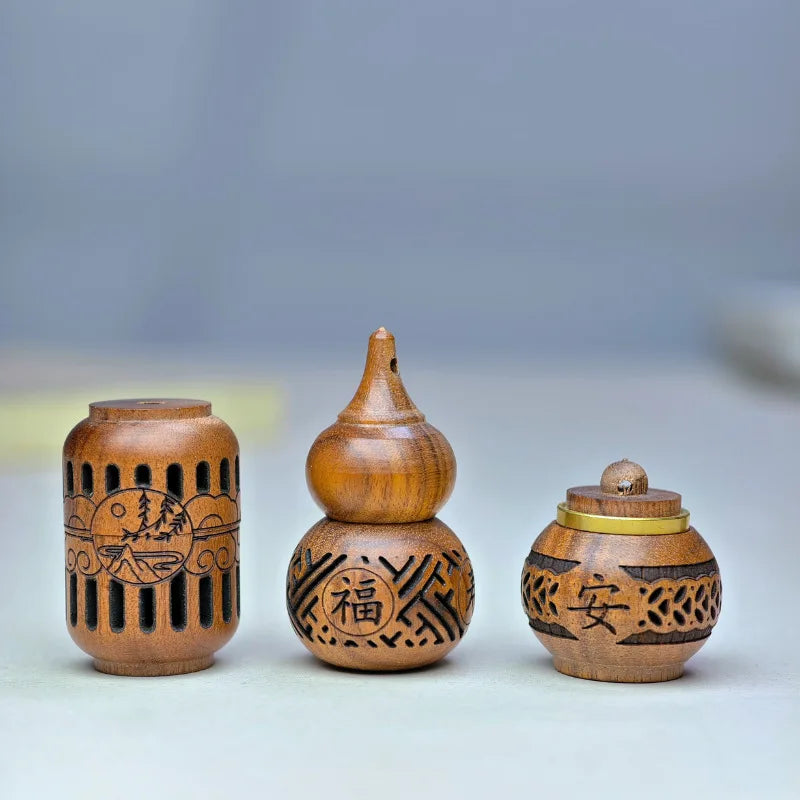 Hollow Carved Wood Essential Oil Diffuser Pendant | Car & Home Essential Oil Diffuser QXL