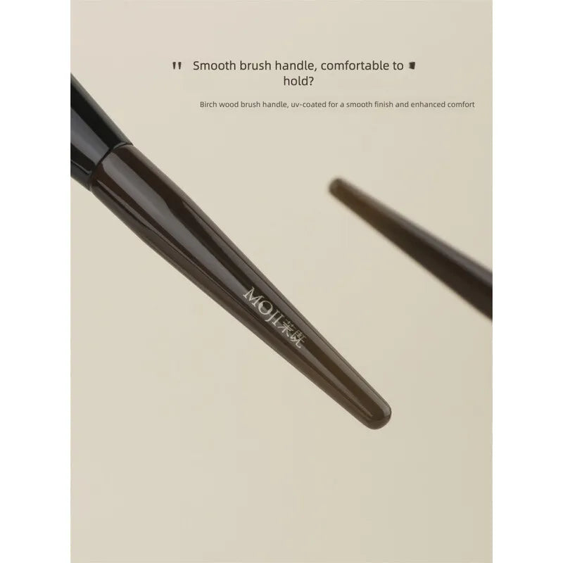 L39 Crescent Foundation Brush | Arc Flat Head Wool Fiber Foundation Brush QXL