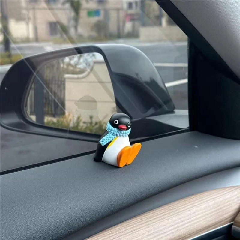 Kawaii Penguin Resin Figurine | Desk & Car Ornament 6cm Decorative Figurine QXL