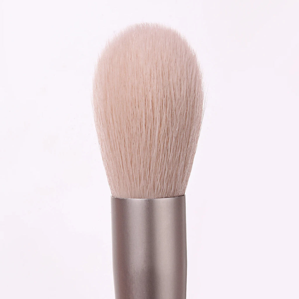 KOSSHOW Fluffy Blush Brush – Blush, Bronzer & Highlighter Blush Makeup Brush QXL