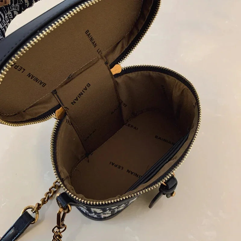 Women's Solid Color Messenger Bag with Letter Logo | Everyday Messenger Bag QXL