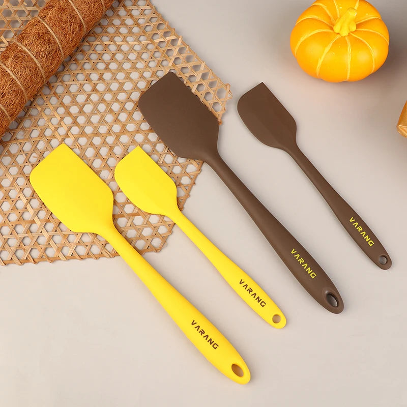 Silicone Cake Spatula & Butter Scraper | Food-Grade Baking Tool Silicone Baking Spatula QXL