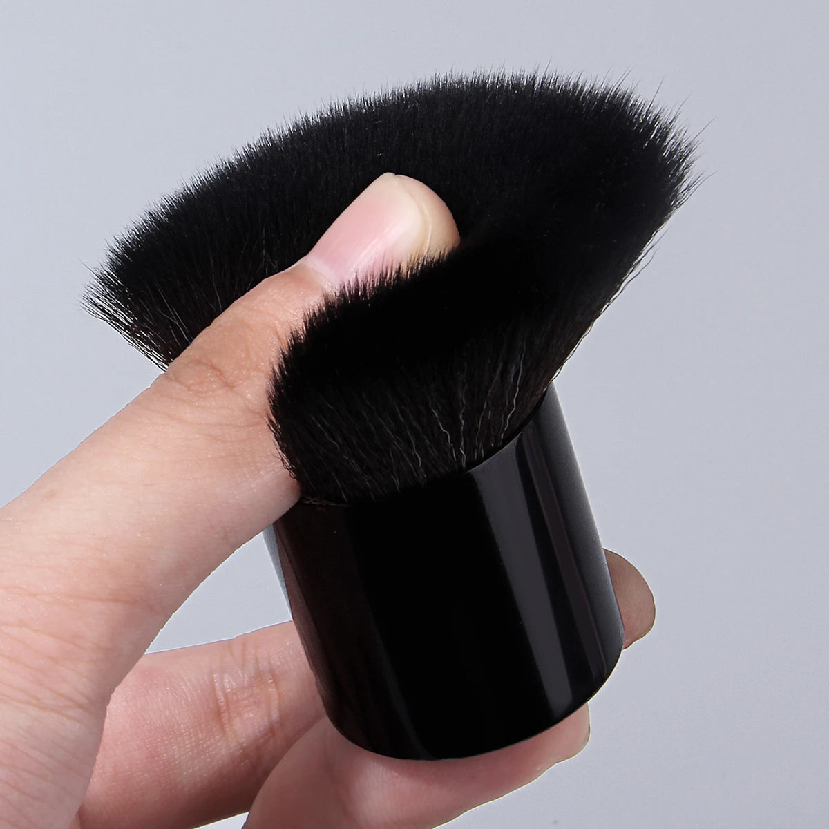 KOSSHOW Mini Travel Makeup Brush | Blush, Bronzer & Powder Travel Makeup Brush QXL