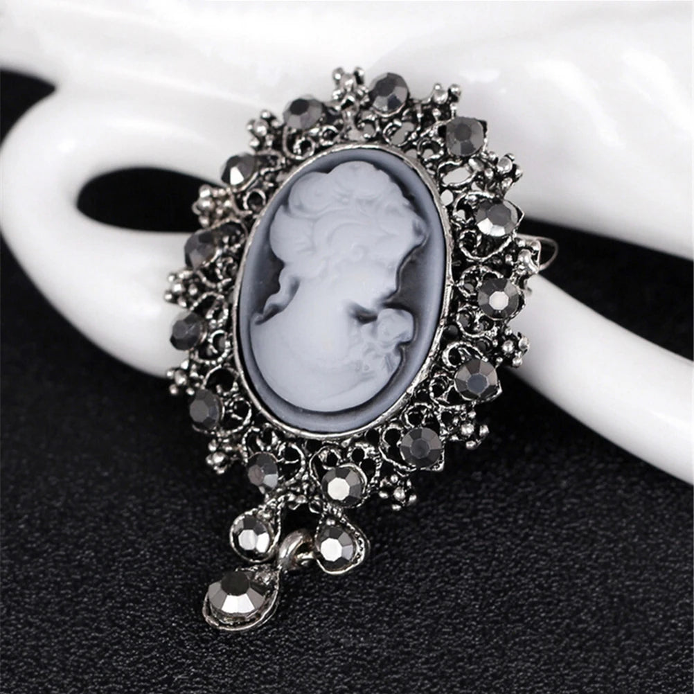 Vintage Victorian Crystal Cameo Brooch Pin for Women | Wedding Brooch Pin QXL 1PCS