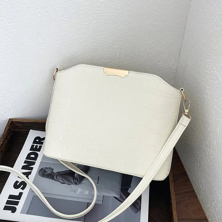 Large Leather Crossbody Diaper Bag – Chic Tote for Moms Crossbody Diaper Bag QXL 1