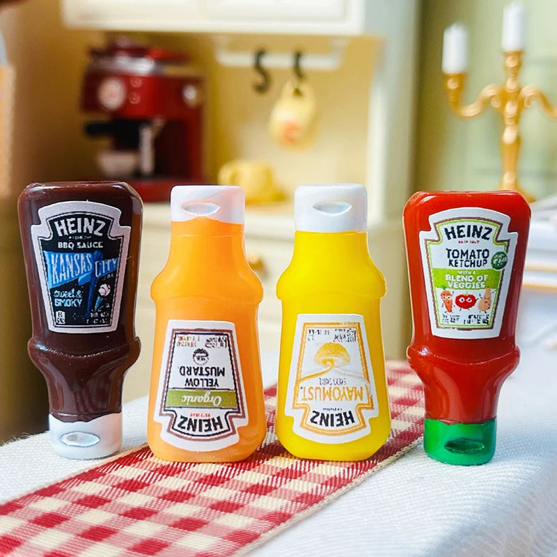 4-Pack Miniature Strawberry Jam Jars | 1:12 Dollhouse Kitchen Dollhouse Miniature QXL