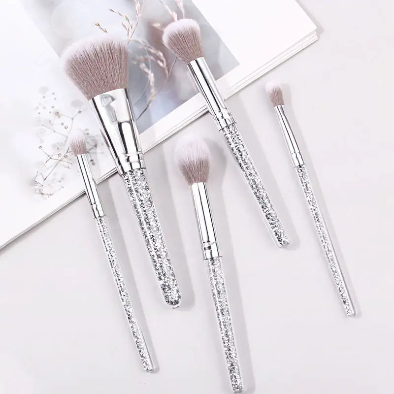5-Piece Portable Makeup Brush Set | Eye Shadow & Powder Makeup Brush Set QXL