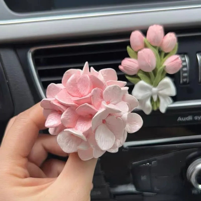 Gypsum Flower Car Vent Diffuser Clip | Hydrangea & Tulip Car Vent Diffuser Clip QXL