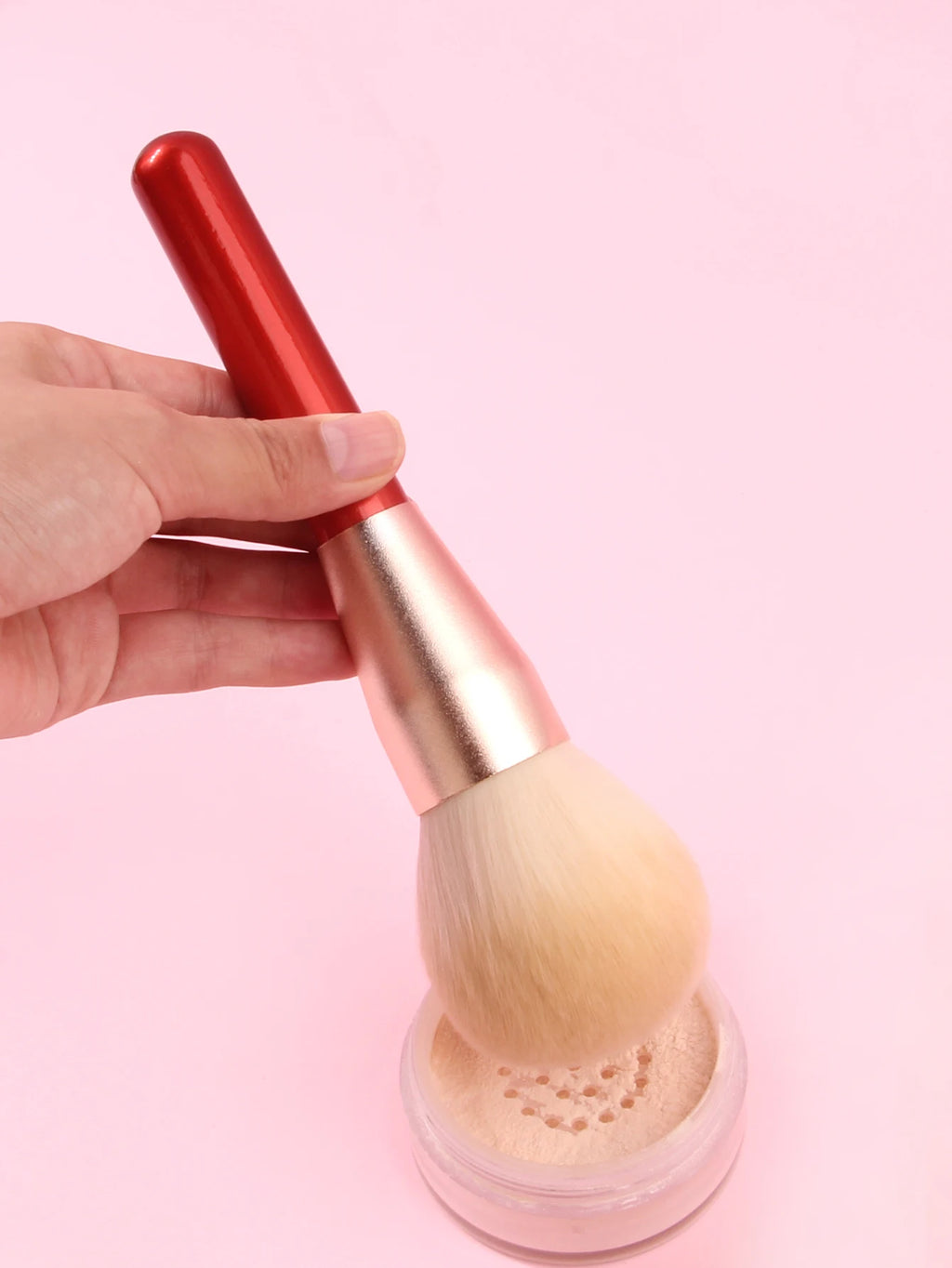 KOSSHOW Large Blush Brush – Soft Fluffy Nylon & Wood Handle Blush Makeup Brush QXL