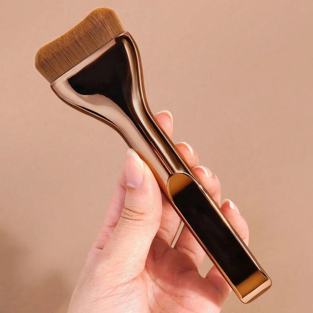 LUXEBLEND Soft Touch Makeup Brush | Foundation & Blush Tool Makeup Brush QXL