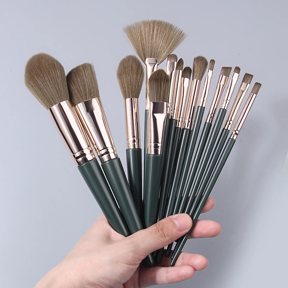 18-Piece Dark Green Makeup Brush Kit with Storage Bag Makeup Brush Set QXL