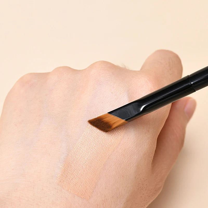 Angled Concealer & Contour Brush | Synthetic Hair Makeup Tool Makeup Brush QXL