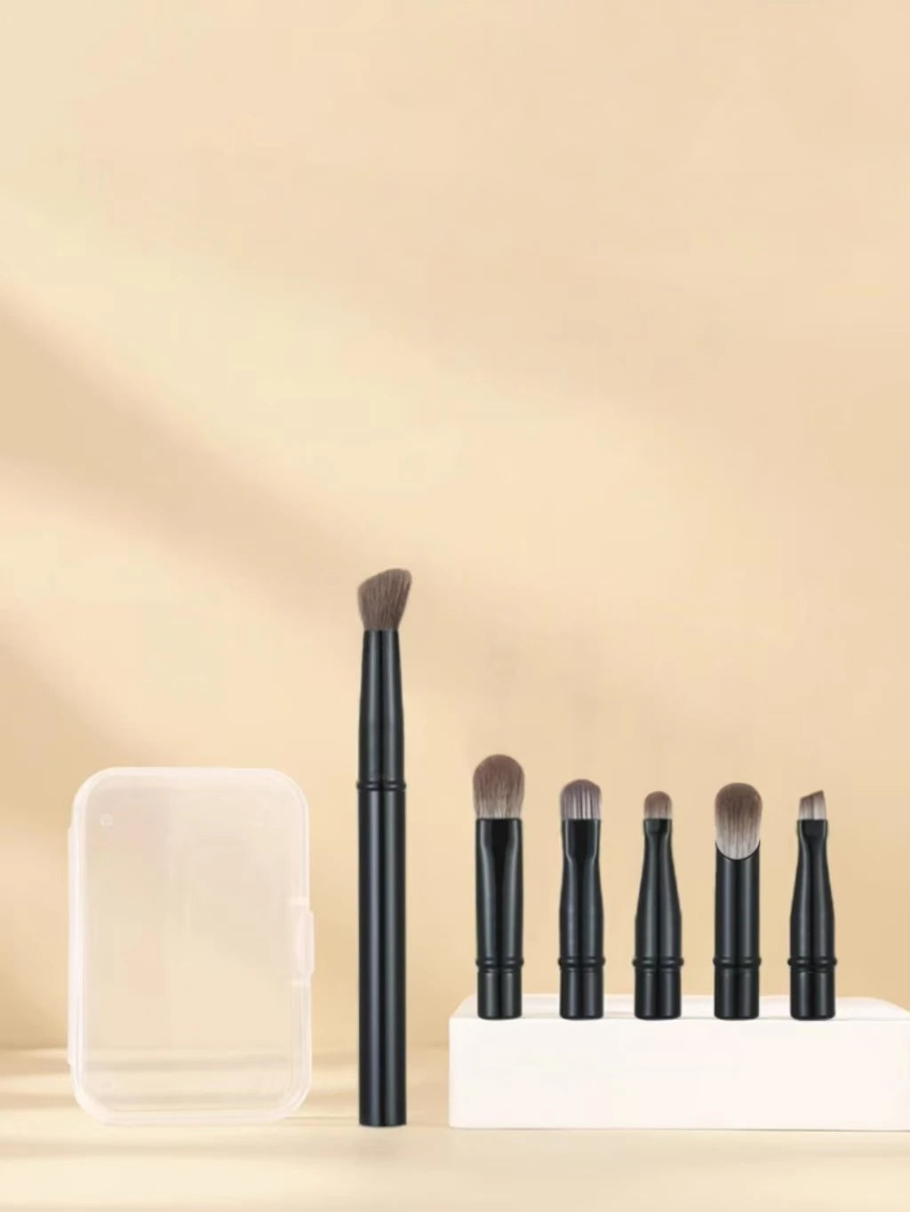 6-Piece Travel Makeup Brush Set with Case | Foundation & Eye Makeup Brush Set QXL