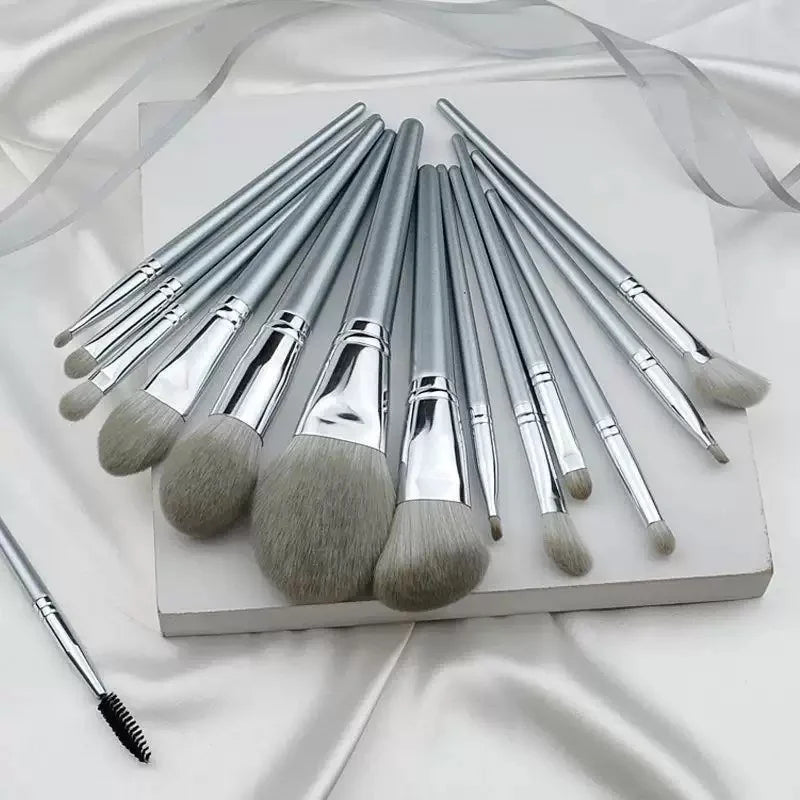 14-Piece Fluffy Makeup Brush Set | Kabuki, Foundation & Blush Makeup Brush Set QXL