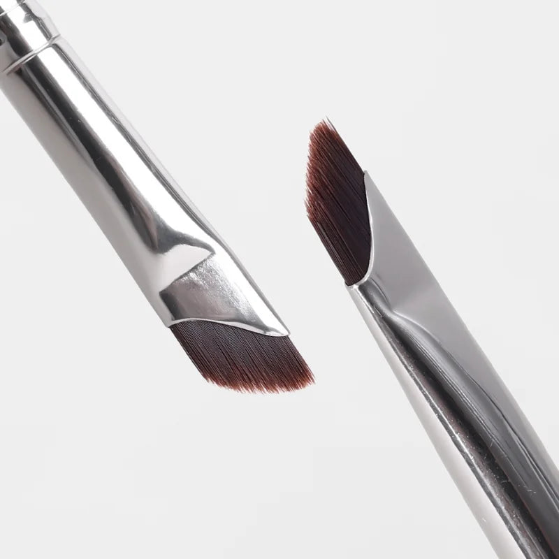 Ultra-Thin Sickle Eyeliner Brush | Oblique Angle Liner Tool Eyeliner Makeup Brush QXL