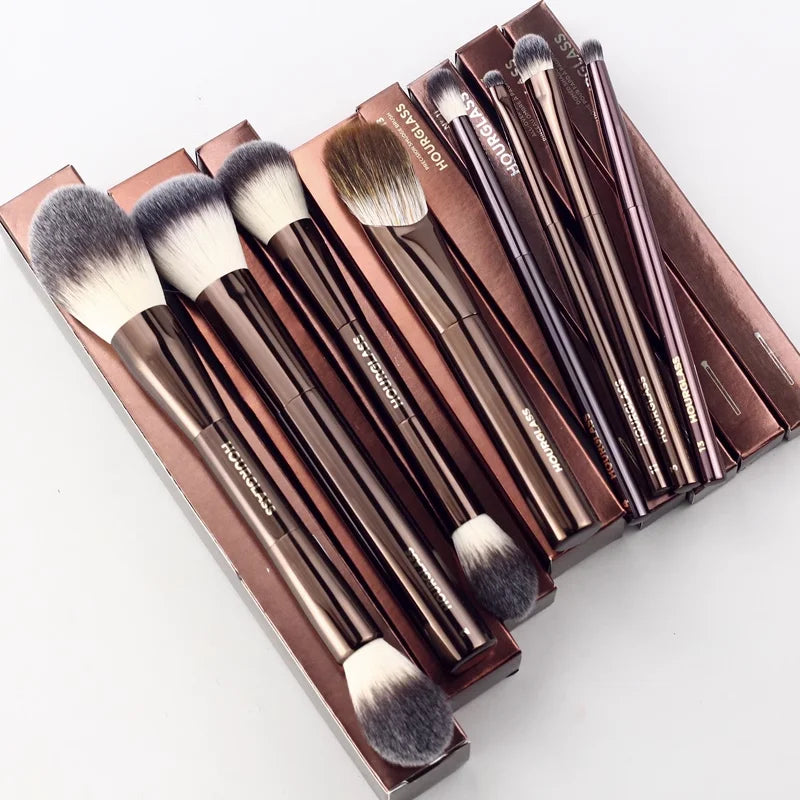 Hourglass Makeup Brush – Soft Synthetic Bristles Metal Handle Makeup Brush QXL