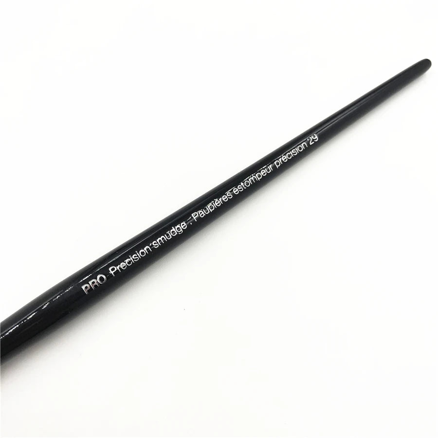 HeyBrush #29 Goat Hair Eye Smudge Brush | Precision Detail Eye Makeup Brush QXL