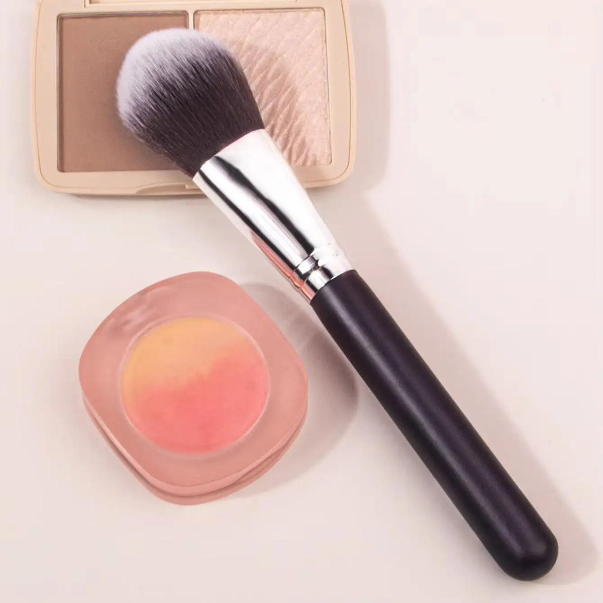 KOSSHOW Black Makeup Brush | Blush, Contour & Highlight Makeup Brush QXL