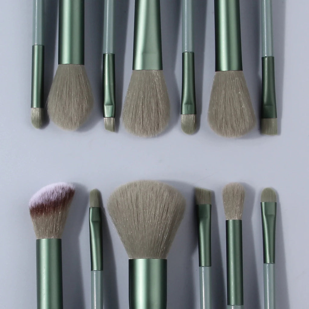 KOSSHOW 15-Pc Green Makeup Brush Set with Sponges Makeup Brush Set QXL