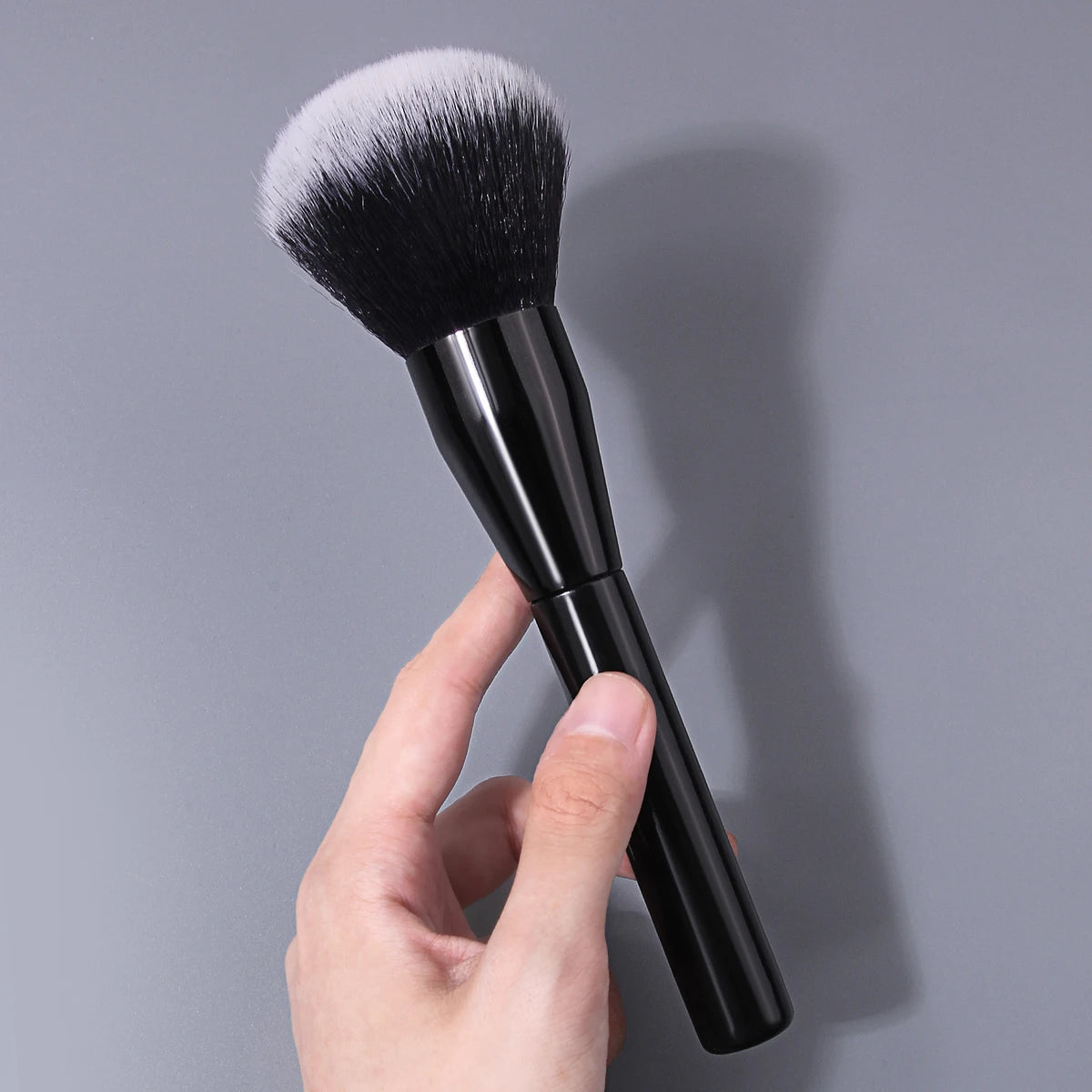 KOSSHOW Large Powder Makeup Brush – Ultra-Soft Nylon Powder Makeup Brush QXL