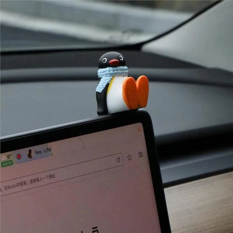Kawaii Penguin Resin Figurine | Desk & Car Ornament 6cm Decorative Figurine QXL