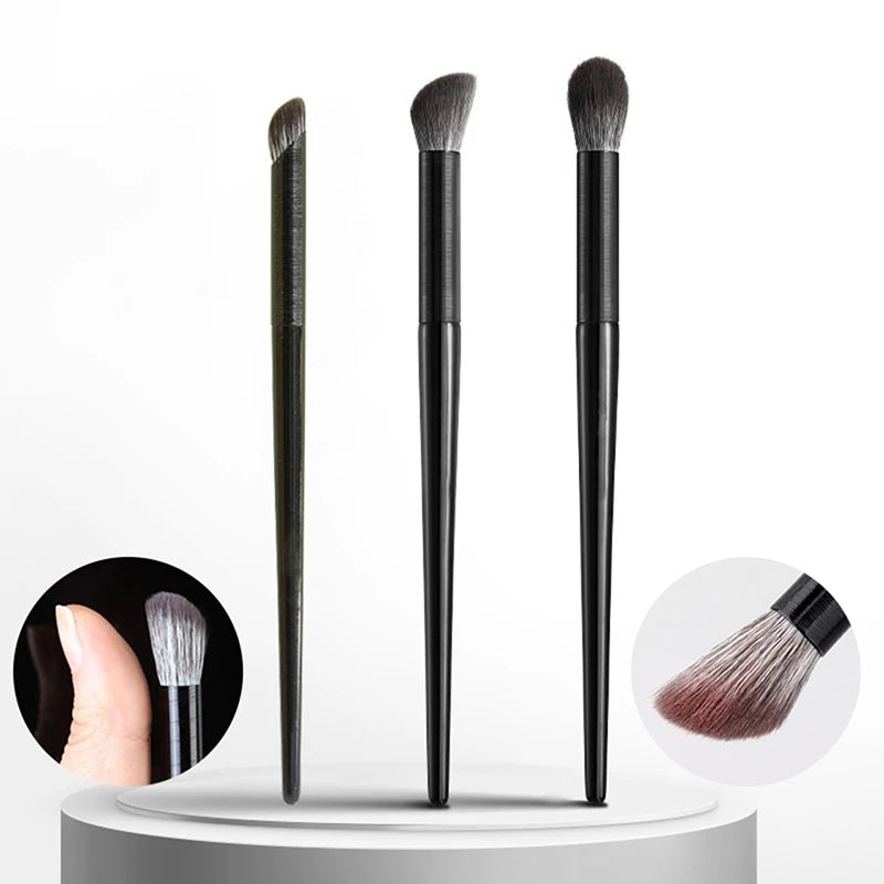 Angled Nose Contour Brush – Eyeshadow & Concealer Tool Contour Makeup Brush QXL