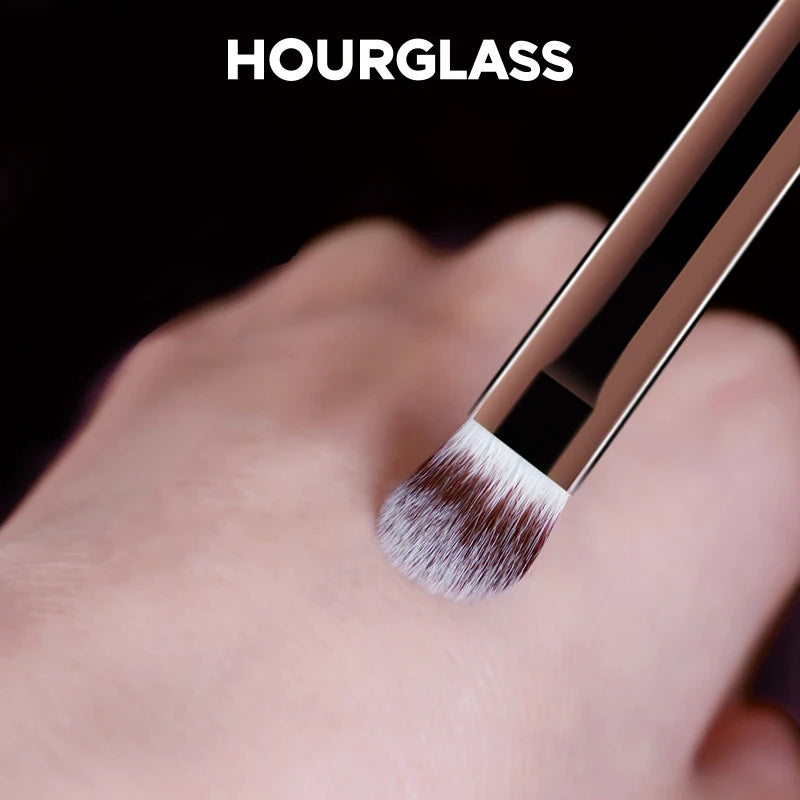 Hourglass No.3 All Over Shadow Brush | Soft Wool Fiber Eye Brush Eye Shadow Brush QXL