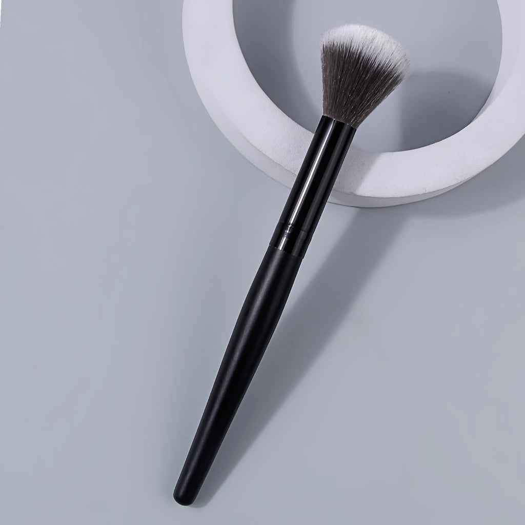 KOSSHOW Flame Blush Brush | Ombre Bristles for Blush & Bronzer Blush Makeup Brush QXL