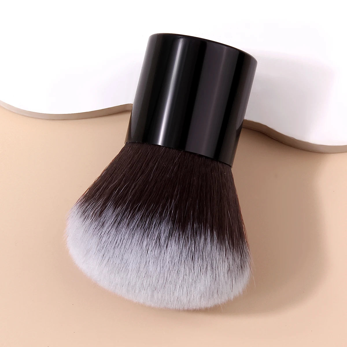 Fluffy Nail Dust & Powder Brush | Short Handle Manicure Tool Nail Dust Brush QXL