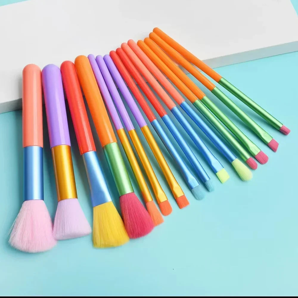15-Pc Rainbow Makeup Brush Set | Foundation, Powder & Eyeshadow Makeup Brush Set QXL Pink