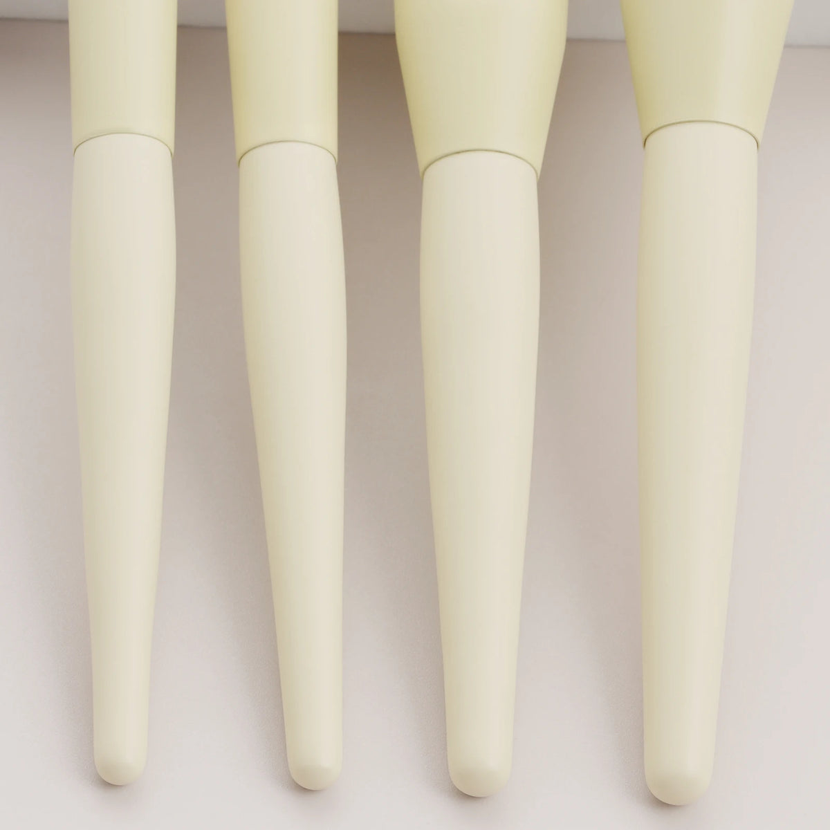 11-Pc Cream Yellow Makeup Brush Set | Soft Gradient Bristles Makeup Brush Set QXL
