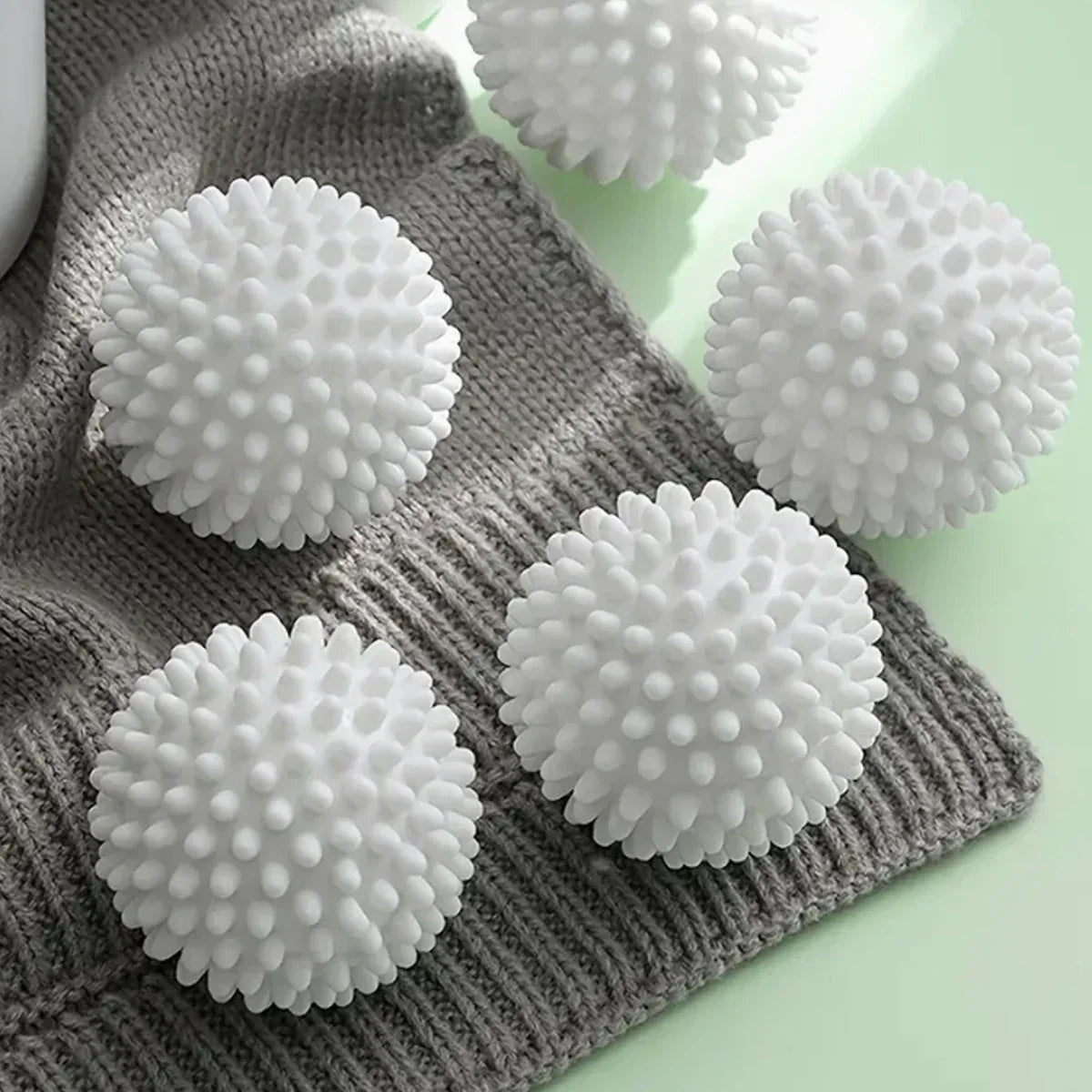 TPR Laundry Balls Anti-Tangle Hair & Lint Remover | 1/4-Pack Laundry Ball QXL